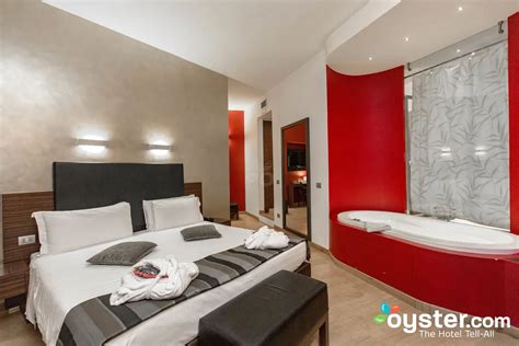 Hotel Trevi Review: What To REALLY Expect If You Stay.
